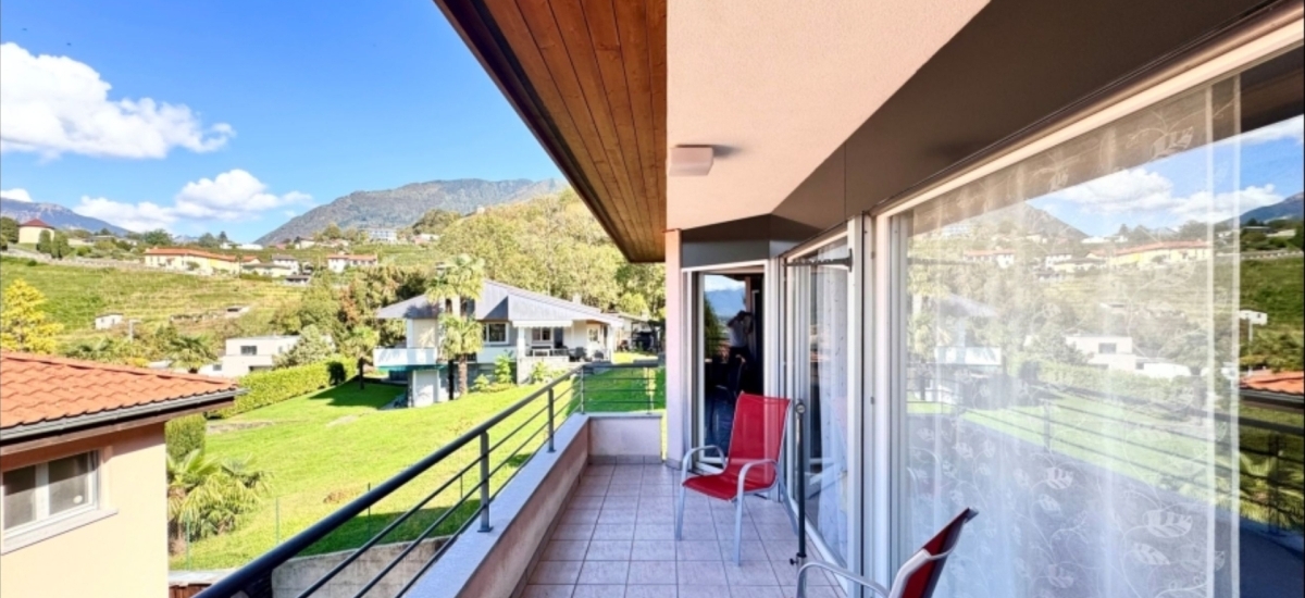 ACCOGLIENTE CASA UNIFAMILIARE  6.5 LOCALI