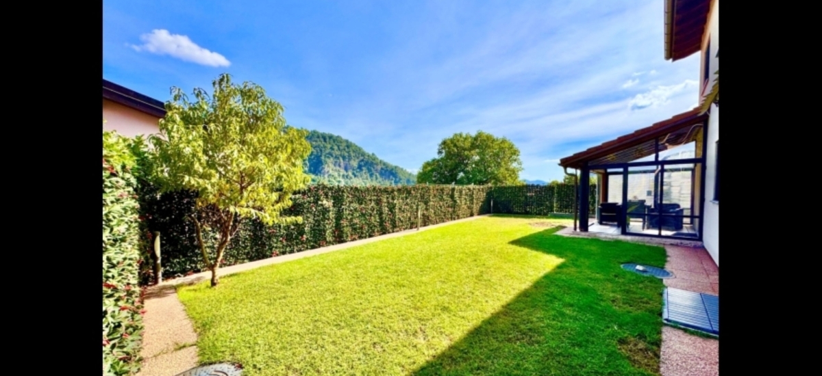 CASA MONOFAMILIARE 6.5 LOCALI - 4 POSTI AUTO